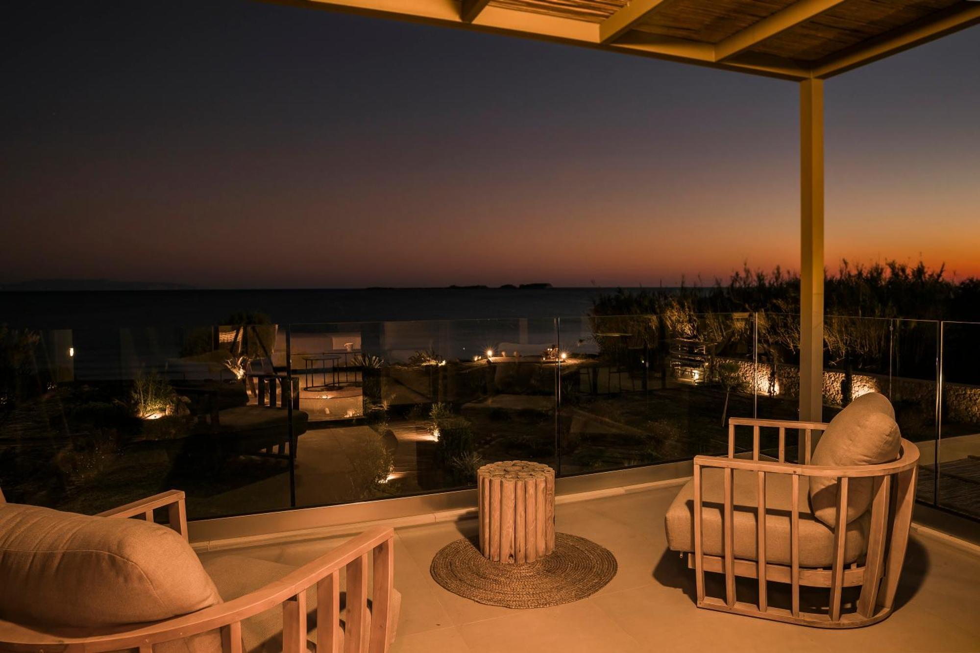 Grand Blue Beach Residences Lixouri Esterno foto