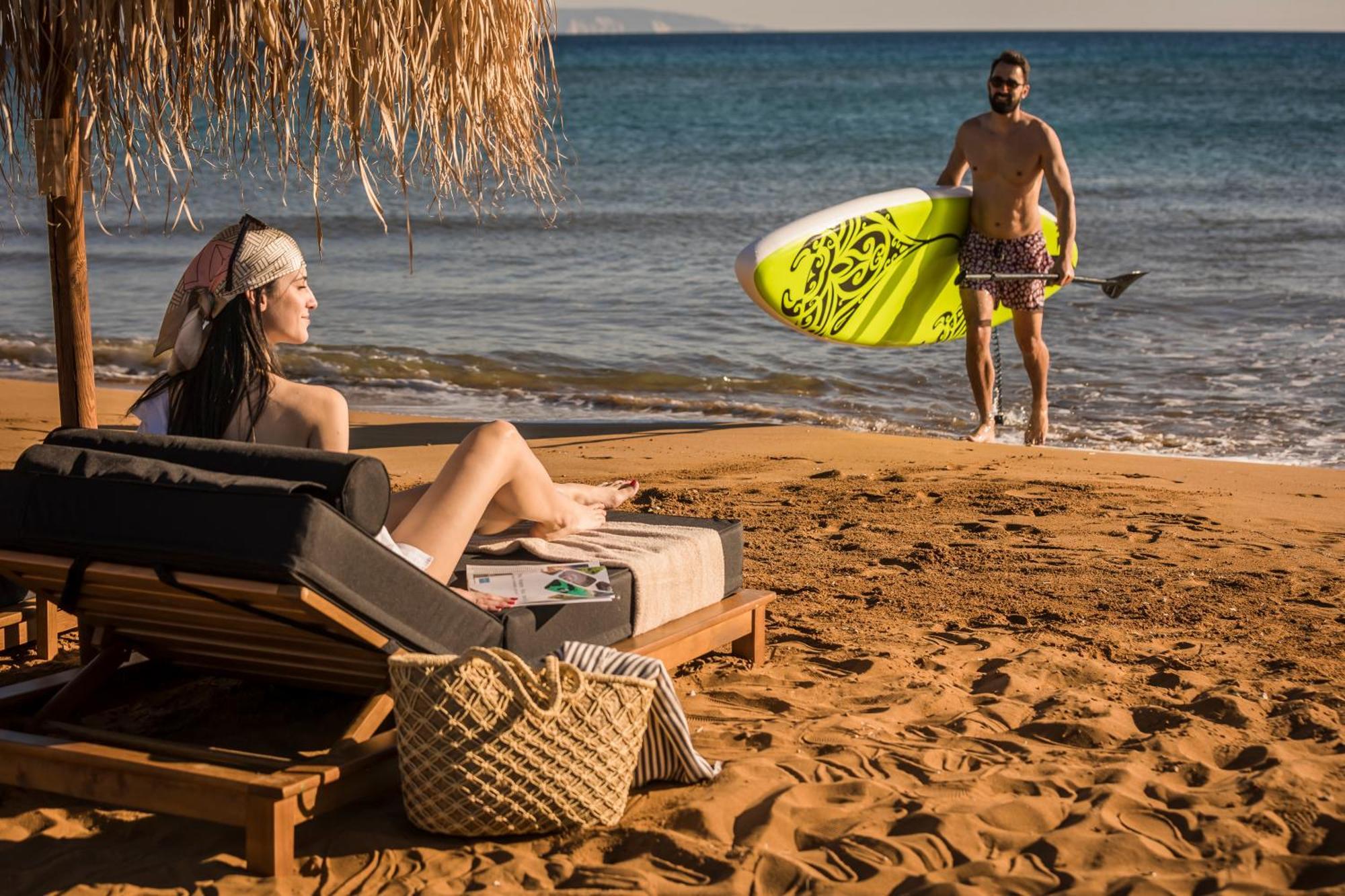 Grand Blue Beach Residences Lixouri Esterno foto