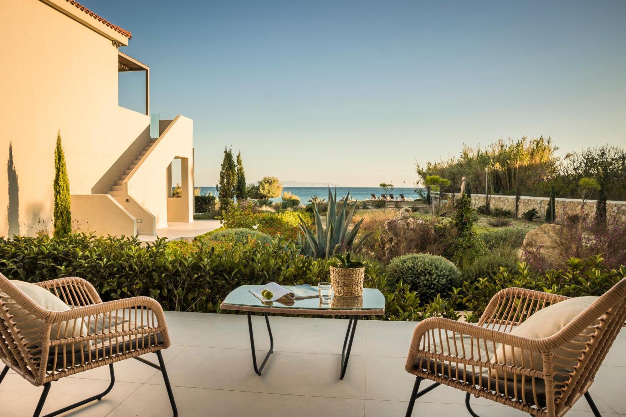 Grand Blue Beach Residences Lixouri Esterno foto
